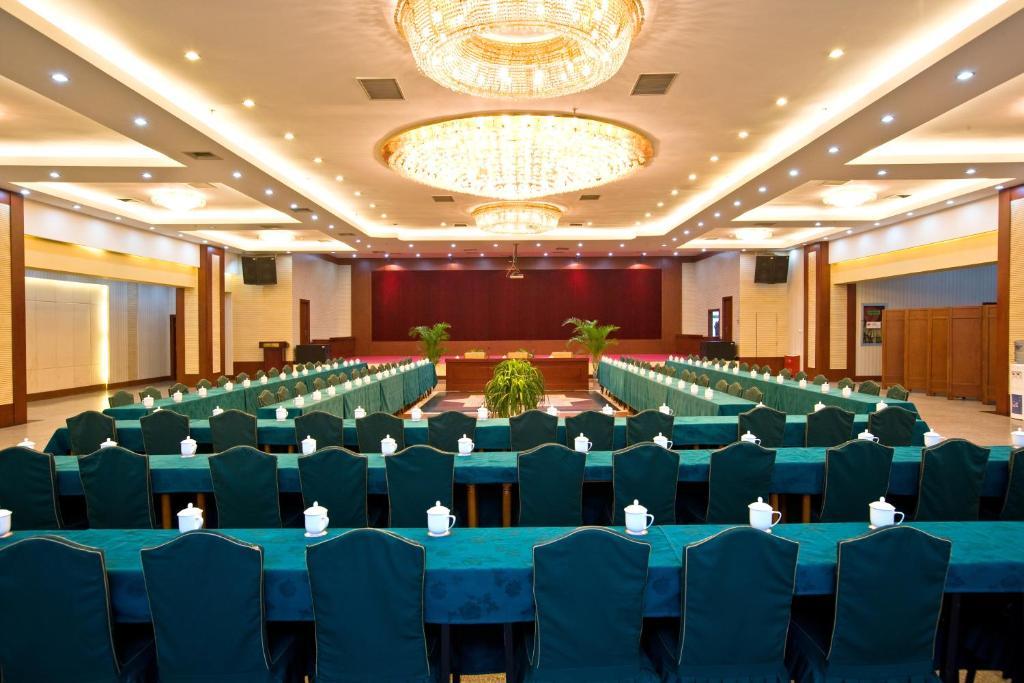 Shijiazhuang Jin Yuan Hotel Екстер'єр фото